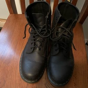 Men’s doc martens